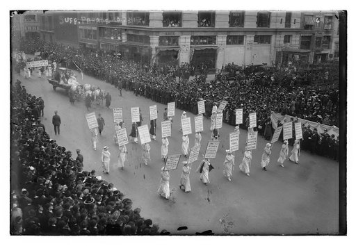 Suff. [i.e., Suffrage] parade, 10/23/15