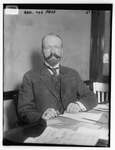 Edm. von Mach