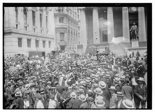 Chorus girls in Wall St.