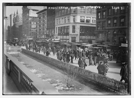 Xmas crowd, 42d St. Fifth Ave.