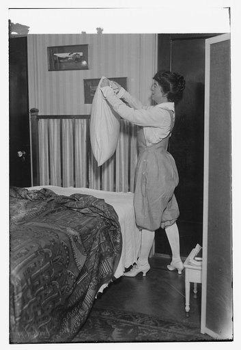 Maude [i.e. Maud] Powell