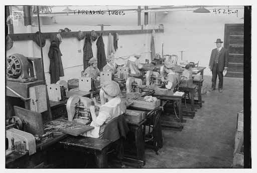 Threading tubes