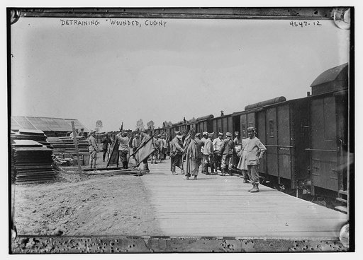 Detraining wounded, Cugny
