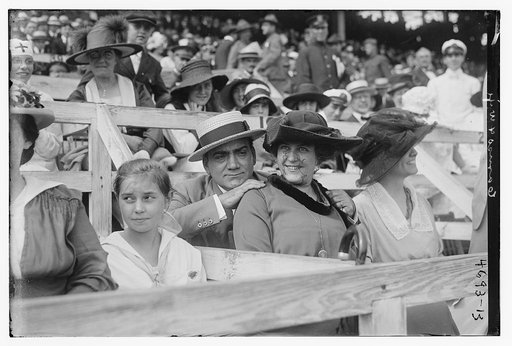 Caruso & wife
