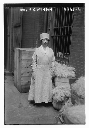 Mrs. F.C. Munson