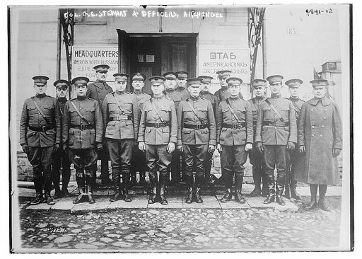 Col. G.E. Stewart & officers, Archangel