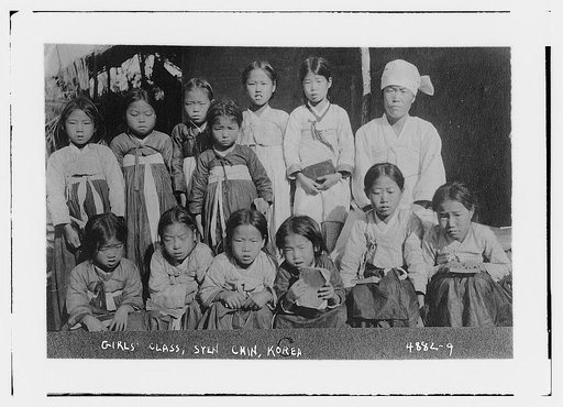 Girls' class, Syen Chin, Korea