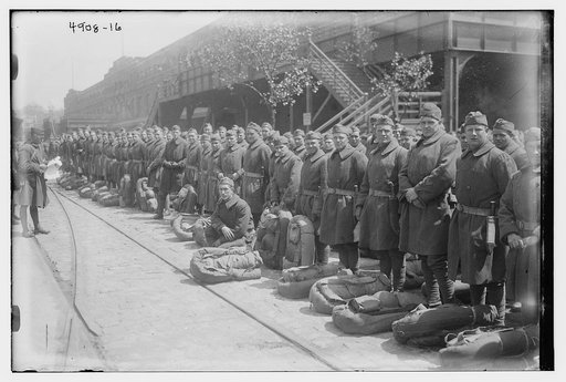 Soldiers of the 32nd Infantry Division
