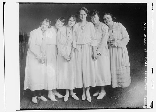 Girl ushers at Frisco convention