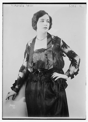 Virginia Valli