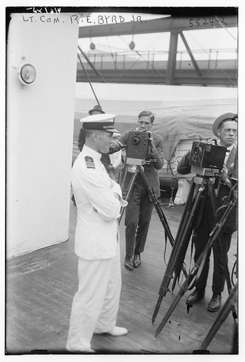 Lt. Com. R.E. Byrd Jr.