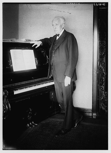 Strauss