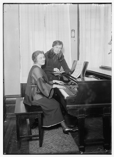 Dux and Mrs. Carlyle Scott