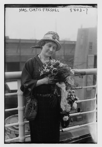 Mrs. Curtis Freshel