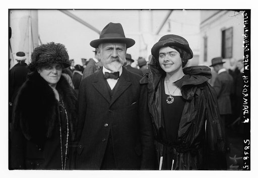 F. Damrosch, wife and daughter