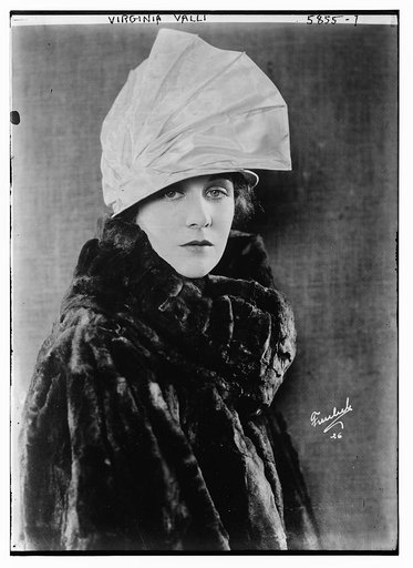 Virginia Valli