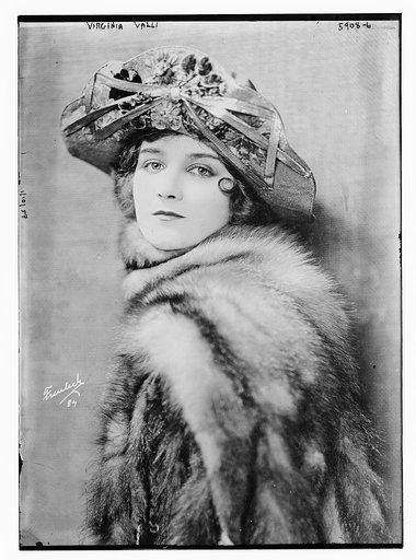 Virginia Valli