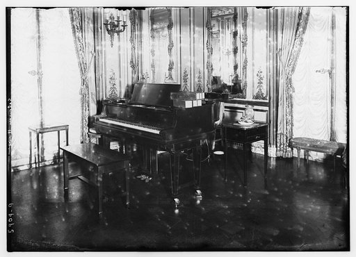 Soloman House [interior -- piano