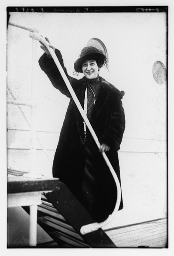 Mrs. F. Lamond