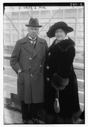 J. Urlus and wife