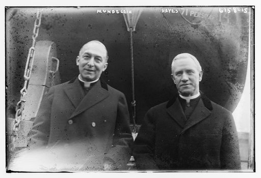 Mundelein, Hayes