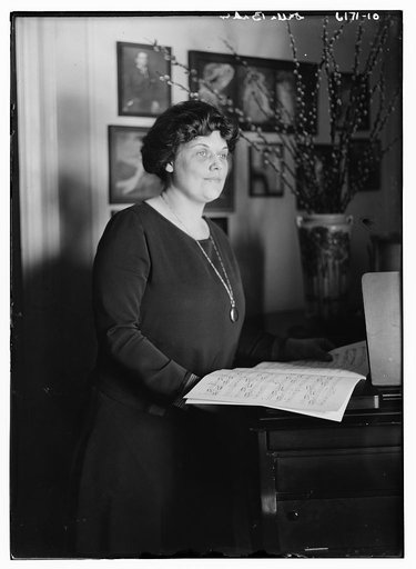 Della Baker