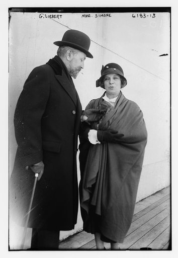 G. Liebert, Mme. Simone