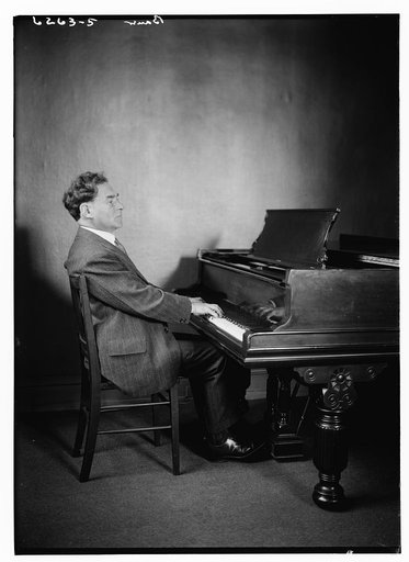 Bauer [at piano