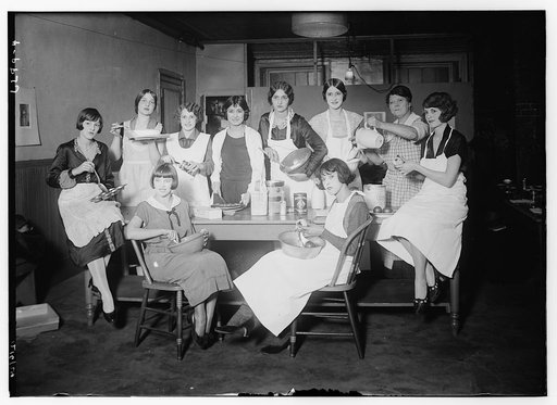 Gr. VIII. Follies cooking class