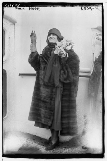 Pola Negri