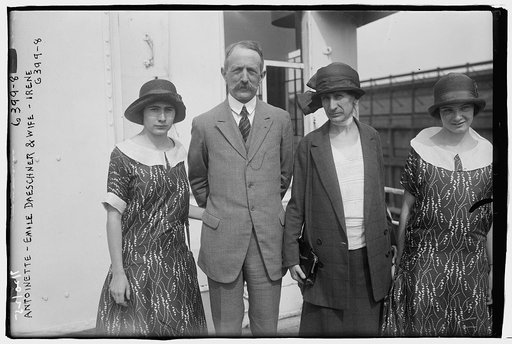Antionette, Emile Dreschner & wife, Irene