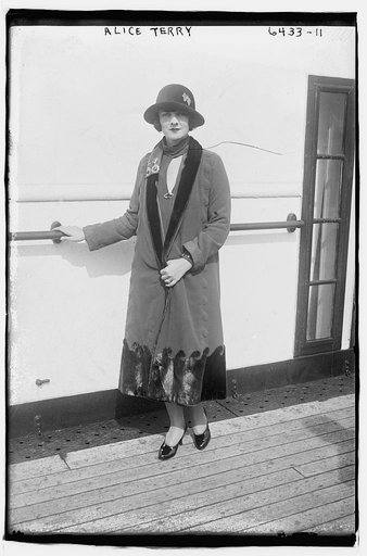 Alice Terry
