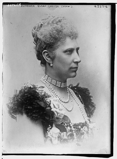 Dowager Queen of Den. (Louise)