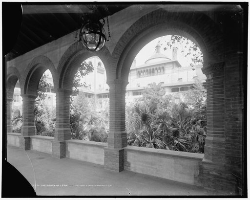 The court of the Ponce de Leon