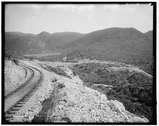 Loop near San Jose, The