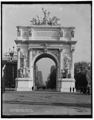 Dewey Arch, New York