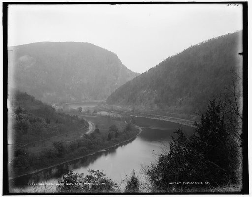 Delaware Water Gap from Winona Cliff