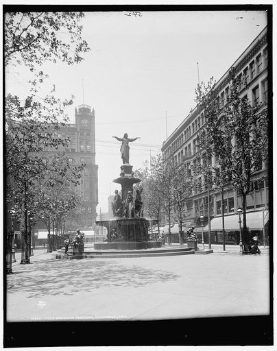 Tyler-Davidson Fountain, Cincinnati, Ohio