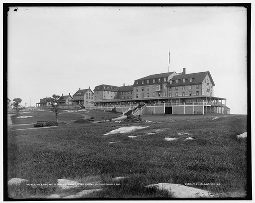 Oceanic Hotel and cottages, Star Island, Isles of Shoals, N.H.