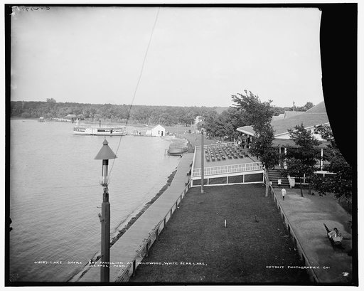 Lake shore and pavilion at Wildwood, White Bear Lake, near St. Paul, Minn.