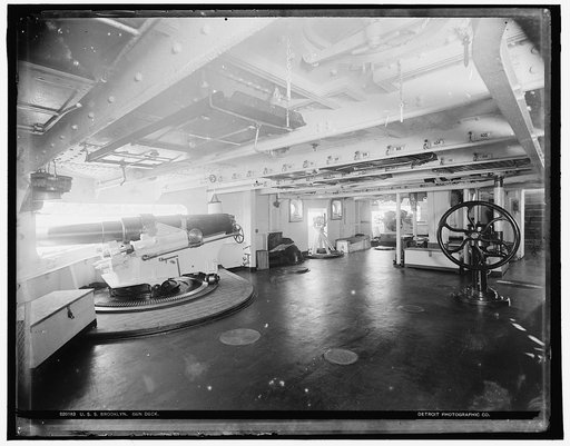 U.S.S. Brooklyn, gundeck