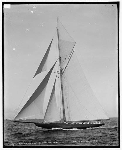 Shamrock II before start, Sept. 28, 1901