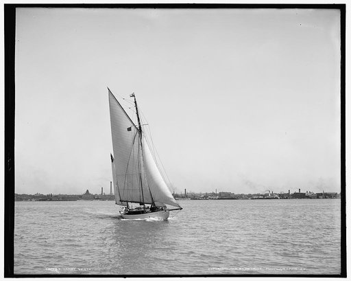 Yacht Vesta