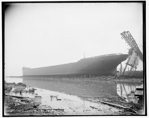 Str. Hoover and Mason, broadside, before the launch