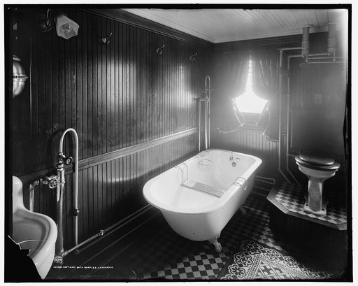 Captain's bath room, S.S. J.H. Sheadle