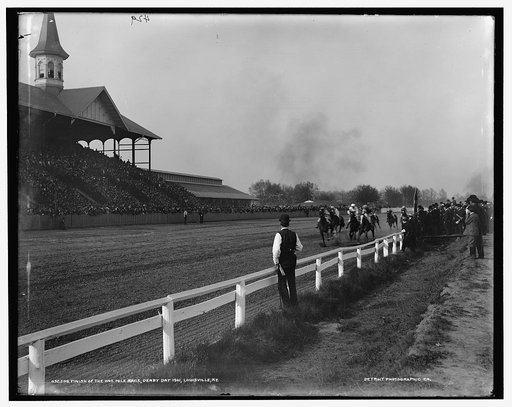 Finish of the one mile race, Derby Day 1901, Louisville, Ky.