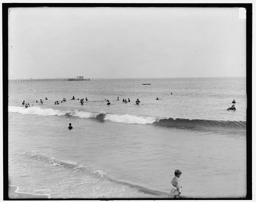 Narragansett Pier, R.I., bathing beach