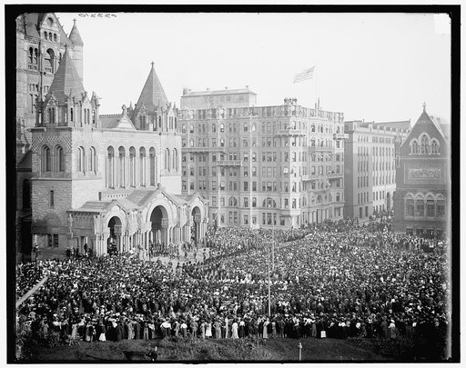 Boston, Mass., London Honorables entering Trinity Church