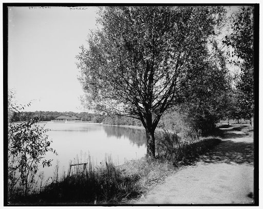 Lake George, N.Y., the Sagamore boat landing
