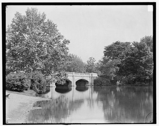 Buffalo, N.Y., bridge in park